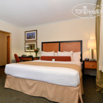 Best Western Plus St. Charles Inn 