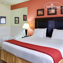 Holiday Inn Express Hotel & Suites Alexandria 