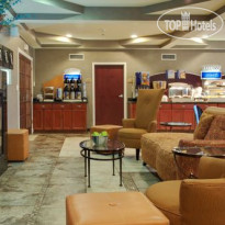 Holiday Inn Express Hotel & Suites Alexandria 