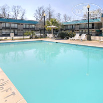 Super 8 Port Allen/W Baton Rouge 
