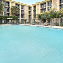 Ramada by Wyndham Metairie New Orleans Airport 