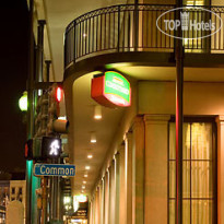 Courtyard New Orleans Downtown Near the French Quarter 