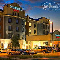 Courtyard Houma 3*