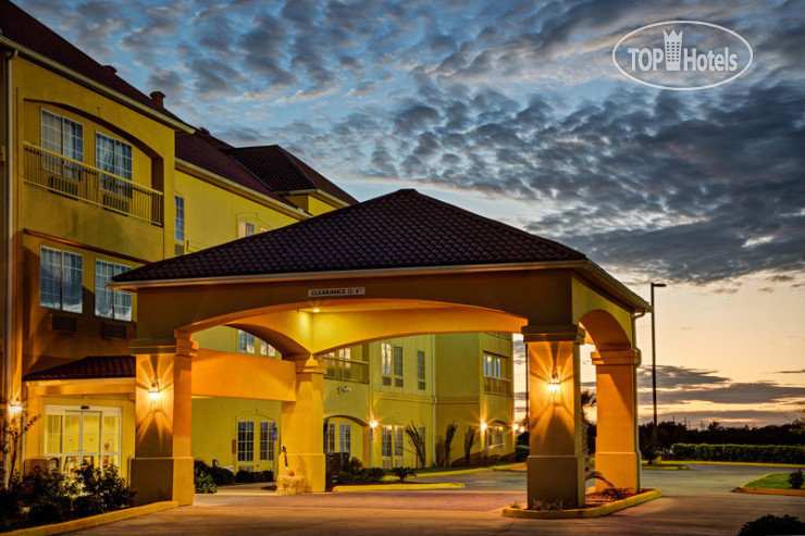 Фотографии отеля  La Quinta Inn & Suites Iowa 2*