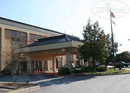 Фотографии отеля  Hampton Inn Atlanta Marietta 3*