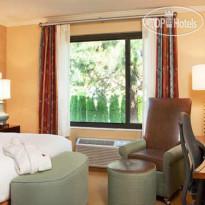 DoubleTree by Hilton Hotel Boston - Bedford Glen 