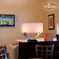DoubleTree by Hilton Hotel Boston - Bedford Glen 