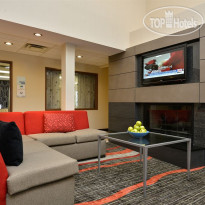 Holiday Inn Express Boston-Milford