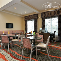 Holiday Inn Express Boston-Milford