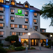 Holiday Inn Express Boston-Waltham 