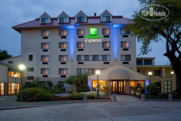 Holiday Inn Express Boston-Waltham