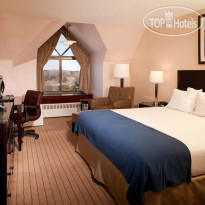 Holiday Inn Express Boston-Waltham 