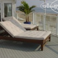 Blue The Inn on the Beach 