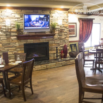 The Colonial Hotel 