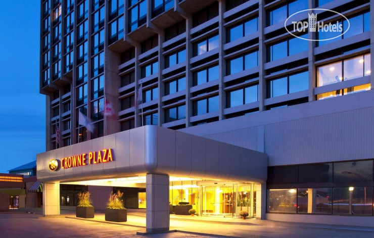 Фотографии отеля  Crowne Plaza Boston-Newton 3*