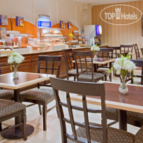 Holiday Inn Express Houston N-1960 Champions Area
