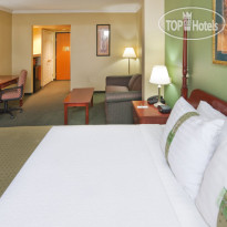 Holiday Inn Dallas North-Addison 