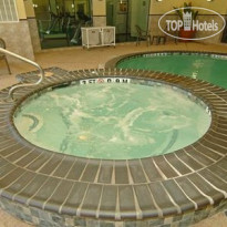 Comfort Suites Beaumont Крытый бассейн с гидромассажно