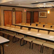 Hampton Inn & Suites Buffalo конференц-зал