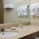 Baymont Inn and Suites Houston- Sam Houston Parkway ванная комната