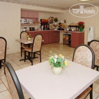 Rodeway Inn & Suites Hwy 290 NW ресторан