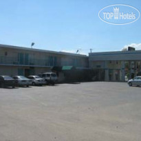 Knights Inn Alvin 