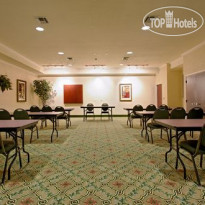 Holiday Inn Express Hotel & Suites San Antonio South 