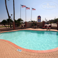 Best Western Plus Edinburg Inn & Suites 