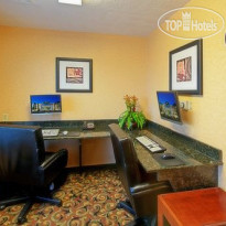 Holiday Inn Express Hotel & Suites El Paso I-10 East 