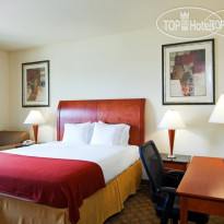Holiday Inn Express Hotel & Suites Fairfield-North