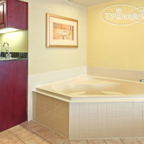 Holiday Inn Express Hotel & Suites Dfw-Grapevine 