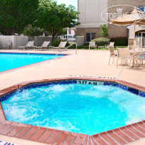 Holiday Inn Express Hotel & Suites Dfw-Grapevine 