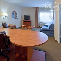 Candlewood Suites Lake Jackson-Clute 