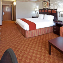 Holiday Inn Express Palestine 