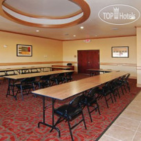 Comfort Suites Palestine 