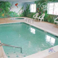 Super 8 League City Kemah Area Крытый бассейн