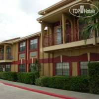 Holiday Inn Brownsville 2*