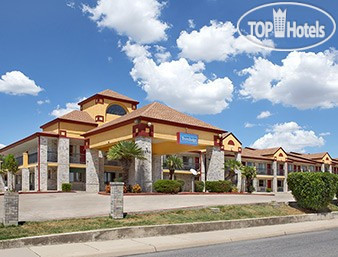 Фотографии отеля  Travelodge San Antonio ATT Center / I-10 East 2*