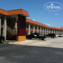 Americas Best Value Inn & Suites Denton 