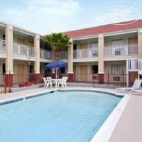 Days Inn Clute 