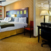 Holiday Inn Express Hotel & Suites Dallas South-DeSoto 