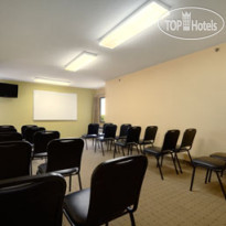 Days Inn And Suites DeSoto 