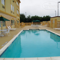 La Quinta Inn & Suites Ennis 