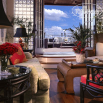 Le Meridien Dallas, The Stoneleigh 