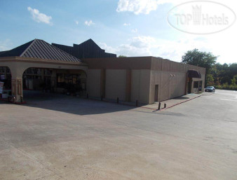 Super 8 Longview/North 