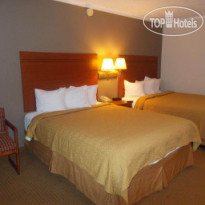 Super 8 Longview/North  