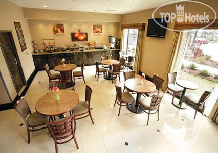 Новые добавленные фото туристов Comfort Inn & Suites Winnie 2*