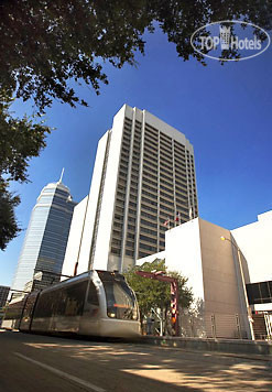 Фотографии отеля  Houston Marriott at the Texas Medical Center 4*