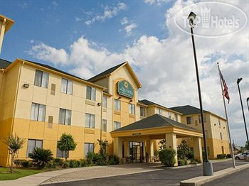 La Quinta Inn & Suites Woodlands South