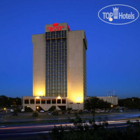 Crowne Plaza Dallas Market Center 4*